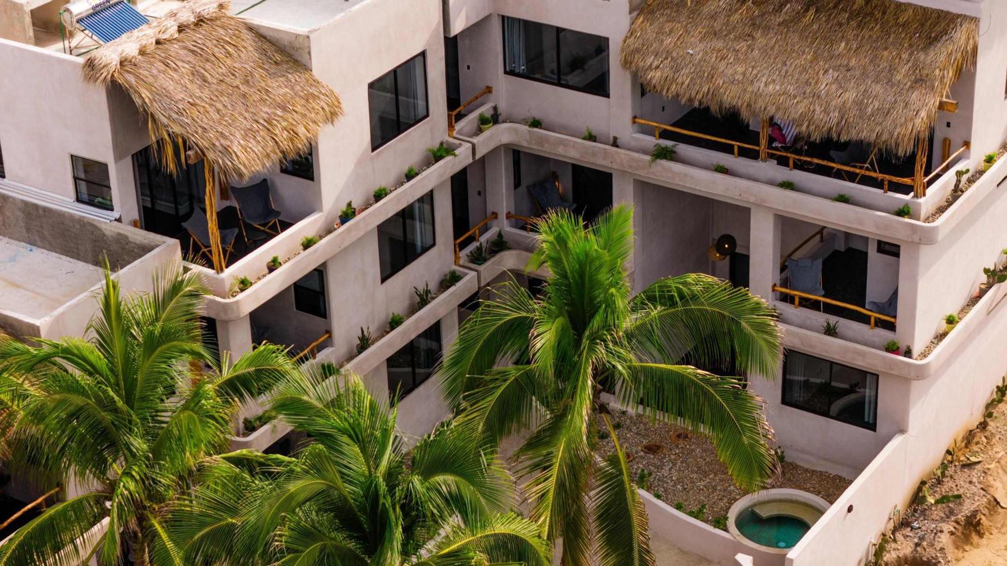 Casa Leah Premium Ocean View Apartments With 2 Pools - Ac In Bedroom - Near Zicatela Beach And La Punta Puerto Escondido -14 Puerto Escondido (Oaxaca) Exterior foto